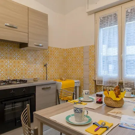 Rosa Blu A1 Silvi Vacanza Apartament *